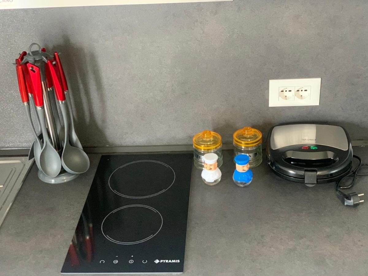 Villa Hysesani Vlorë エクステリア 写真