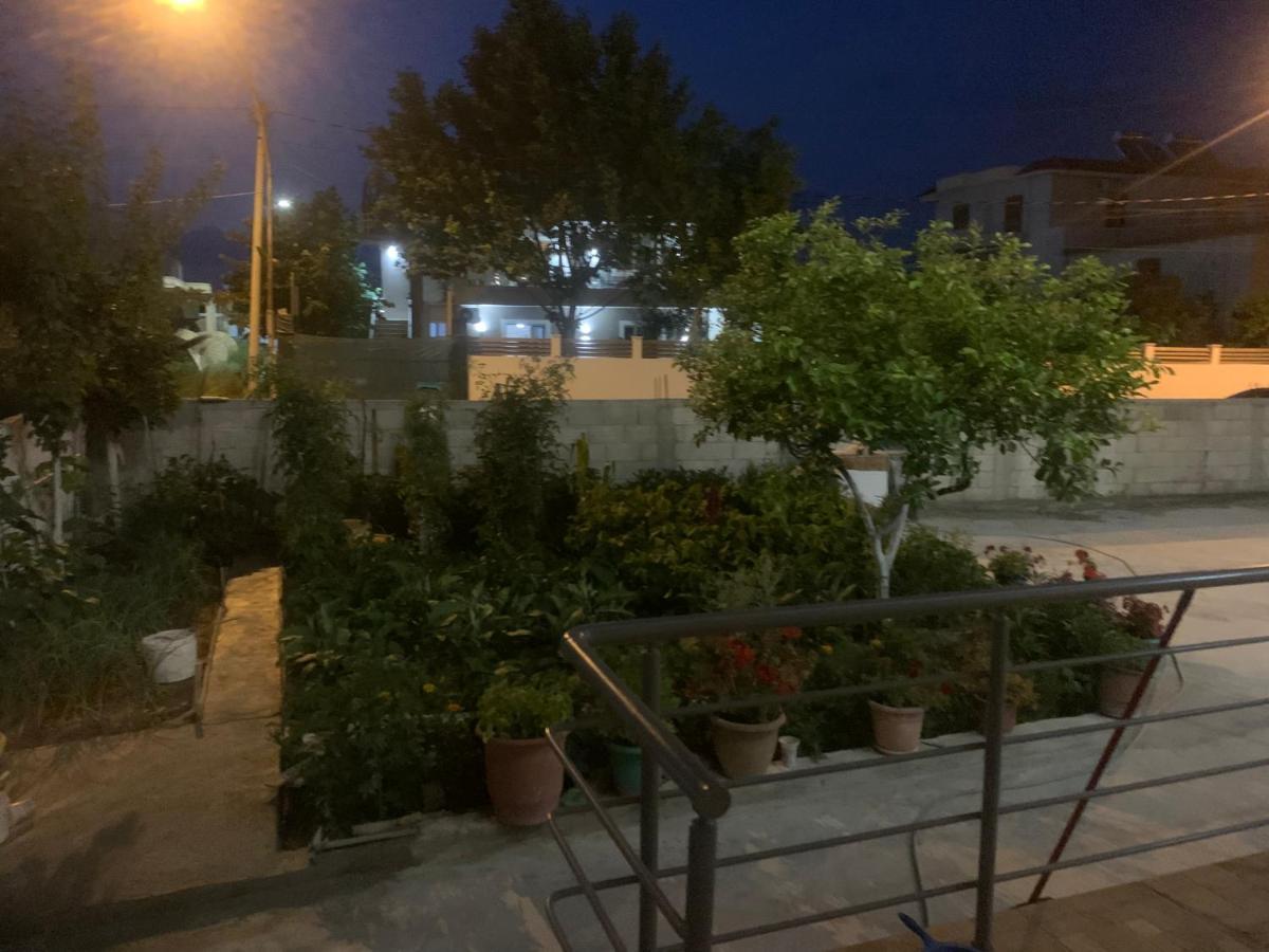 Villa Hysesani Vlorë エクステリア 写真